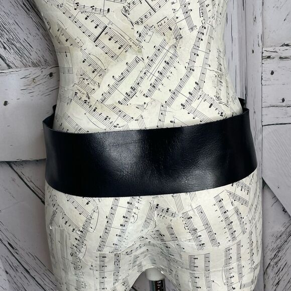 Black leather belt faux tortoise shell buckle - Picture 4 of 5